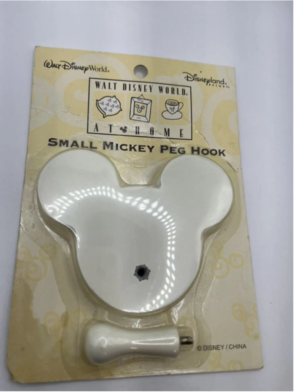 Walt Disney World Disneyland Mickey Peg Hook Home DECOR , WHITE SEE ALL